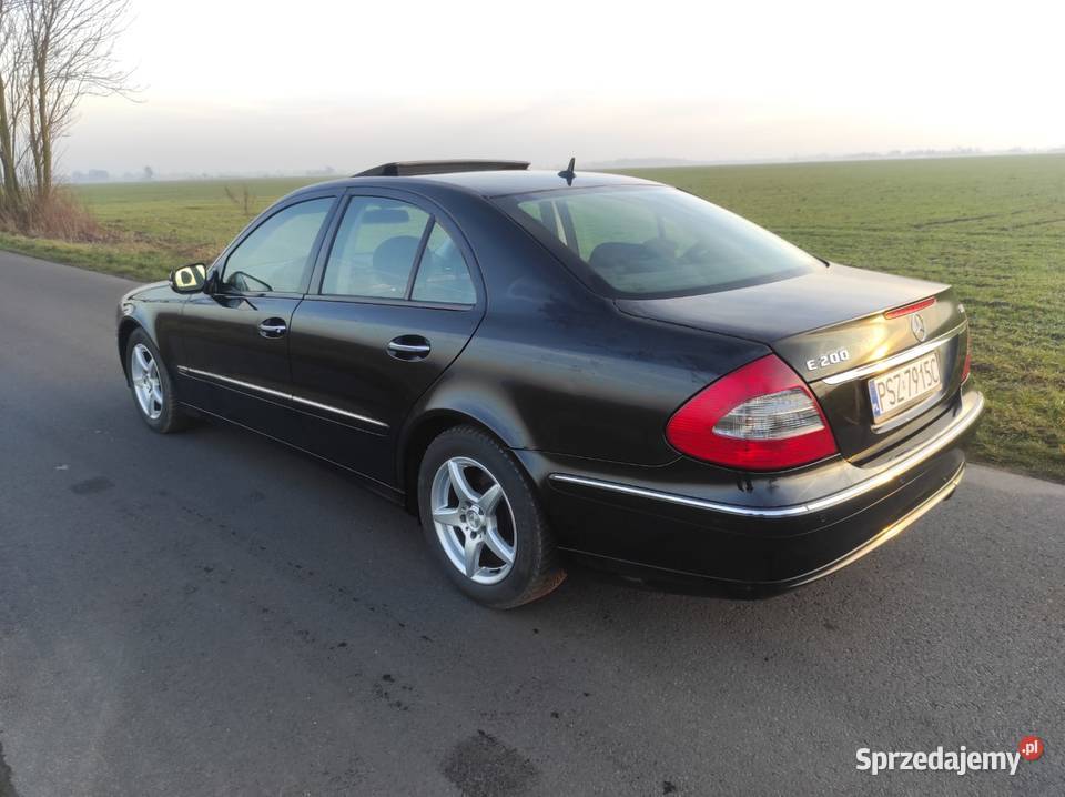 Mercedes E200CDI Elegance Sedan szyberdach PDC czarny Szamotuły sprzedam