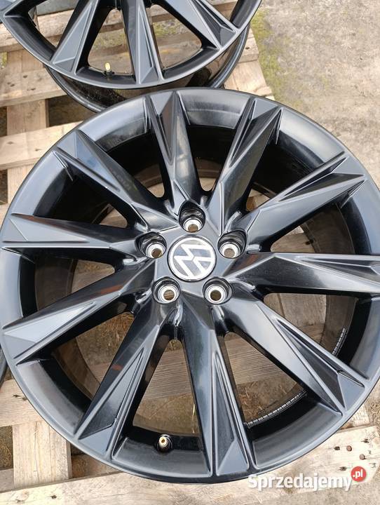 A949 Alufelgi 19 8J 5x112 ET 45 Vw Skoda Audi Bąków