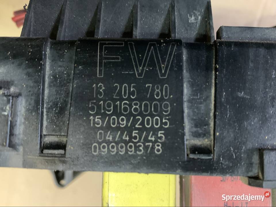 13205780 Skrzynka bezpieczników opel Vectra c osobowe Szczecin sprzedam