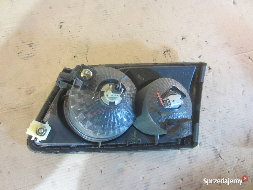 lampa lewa tył klapy bagażnika mazda 6 gg gy Szczecin