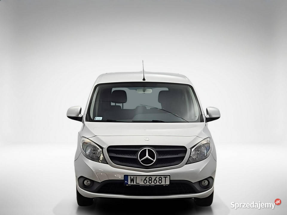 Mercedes Citan Tourer 109 CDI Z Polskiego Salonu srebrny Mercedes-Benz Warszawa
