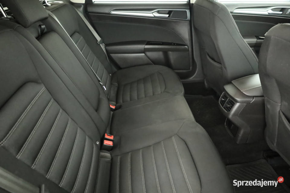 Ford Mondeo 20 TDCI relingi dachowe Piaseczno