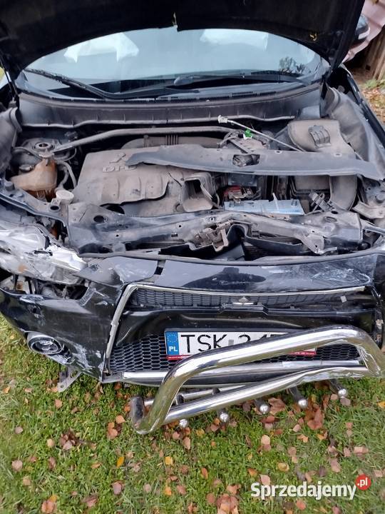 Mitsubishi Outlander kolizji 103KM Suchedniów