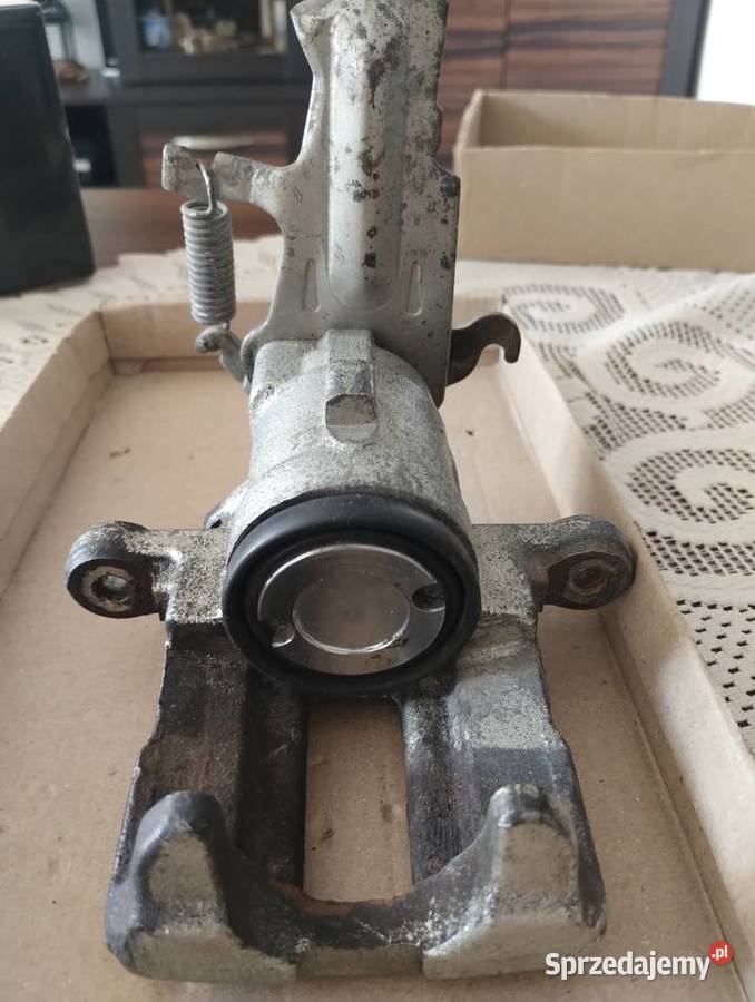 Sprzedam zacisk hamulcowy nissan almera n16 Katowice