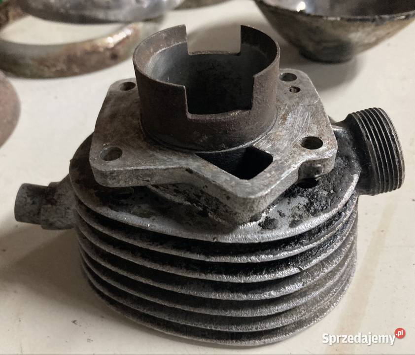 Cylinder Komar sztywniak Żak Ryś jajko gaźnik Kraków
