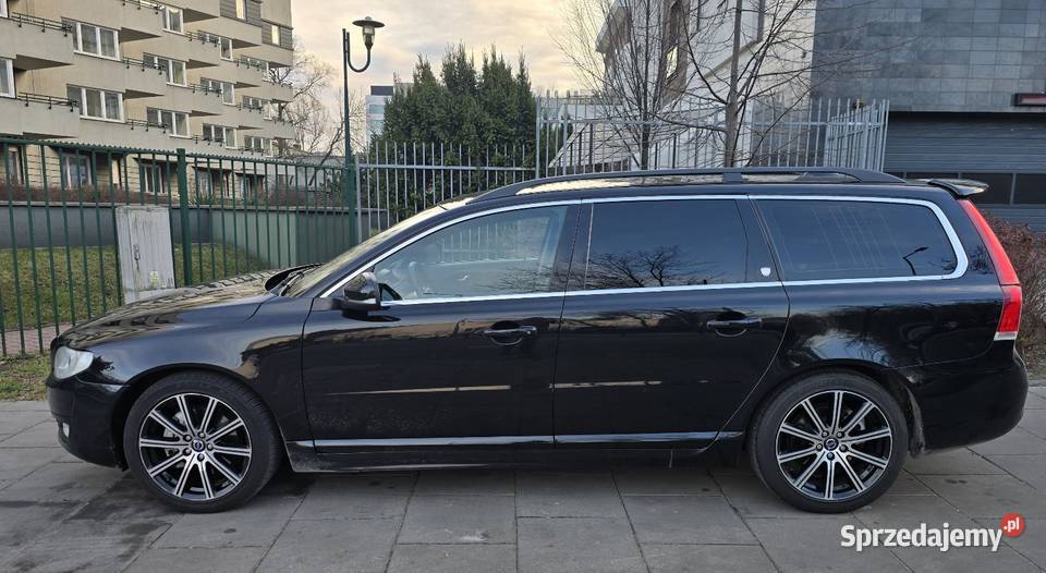 Volvo V70 2014r 20 D3 136 5 cylindrów V70 mazowieckie Warszawa