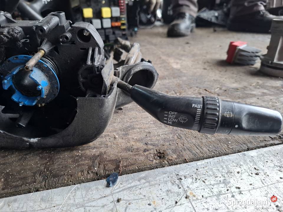 Przełącznik Zespolony Pająk Hyundai H1 sprzedam