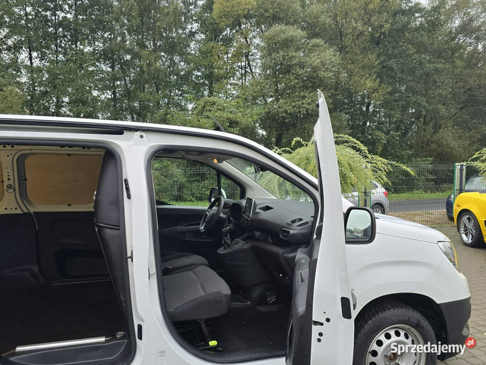 Opel Combo L2 Long 15 CDTi 102 Salon Iwłaściciel diesel Skępe sprzedam