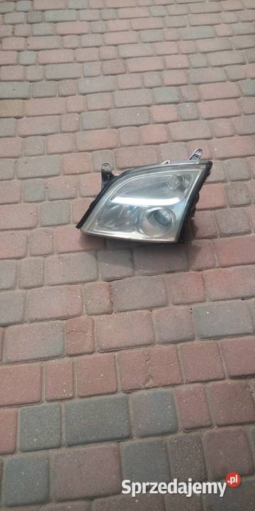 Lampa przednia prawa OPEL VECTRA C signum Margonin