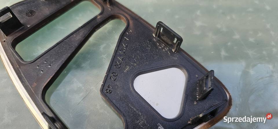 Ramka dekor panelu fotela merceses w210 Pozostałe wielkopolskie Zbąszyń