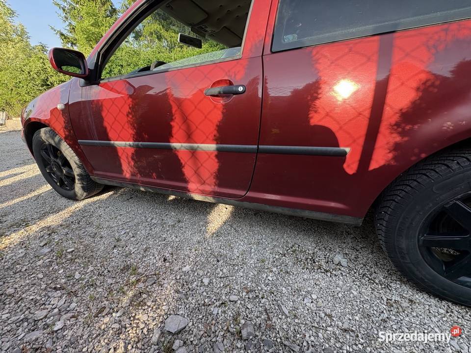Golf 4 14 benzyna 2/3 Motoryzacja Busko-Zdrój