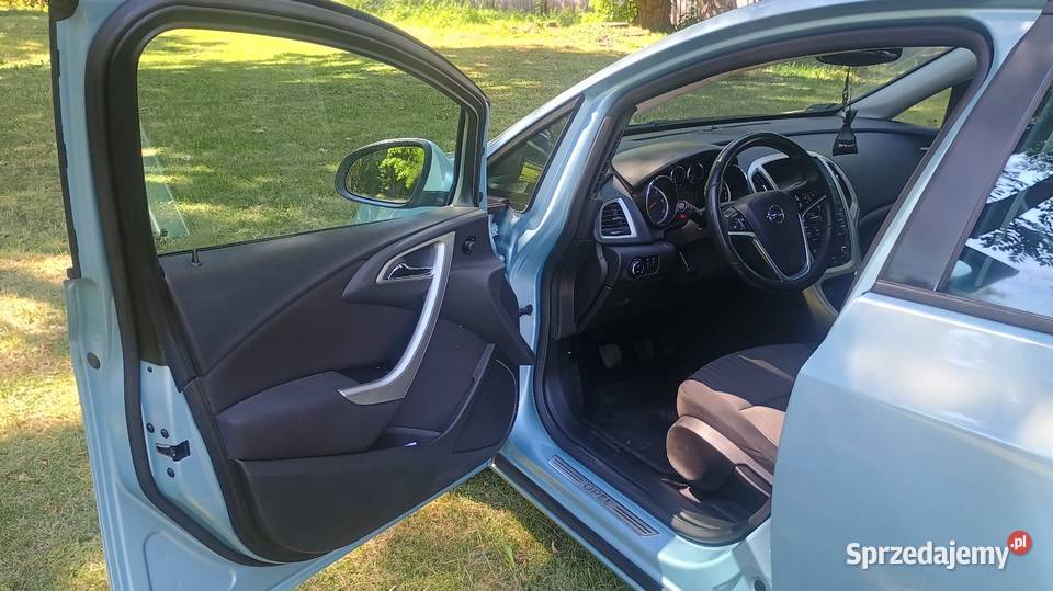 Opel Astra J 17 CDTI KLIMA Rzeszów