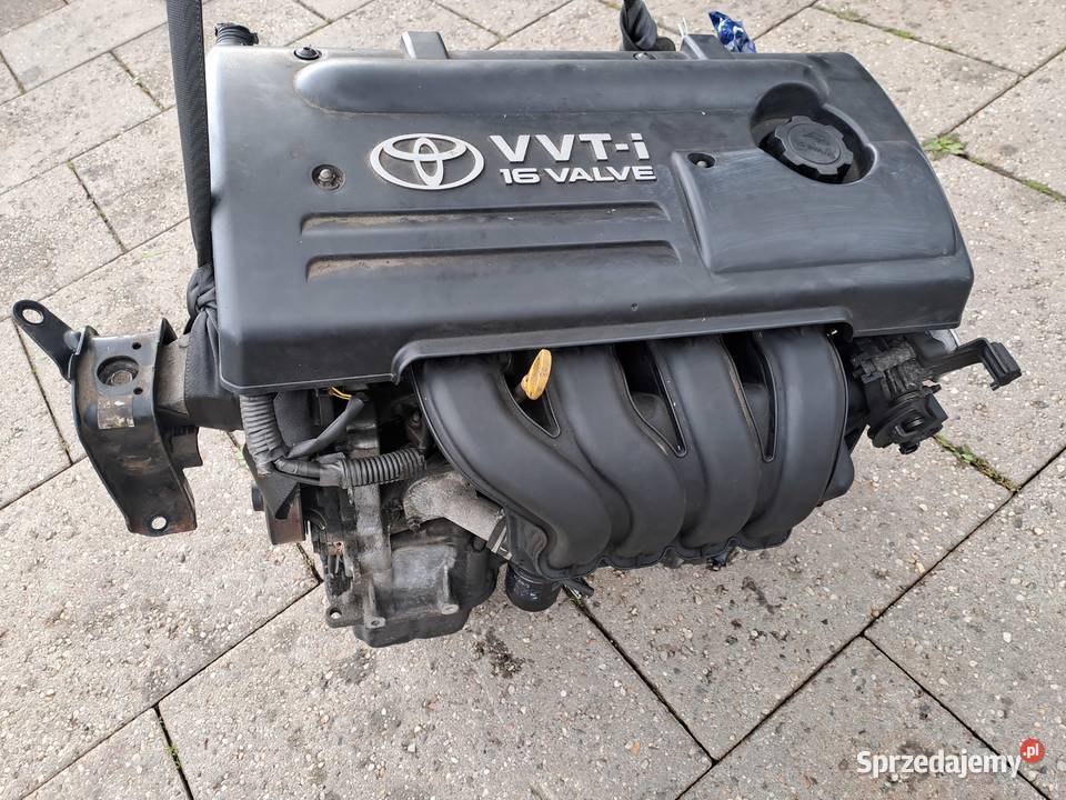 Toyota Corolla E12 16 VVTi 110 silnik kompletny śląskie sprzedam