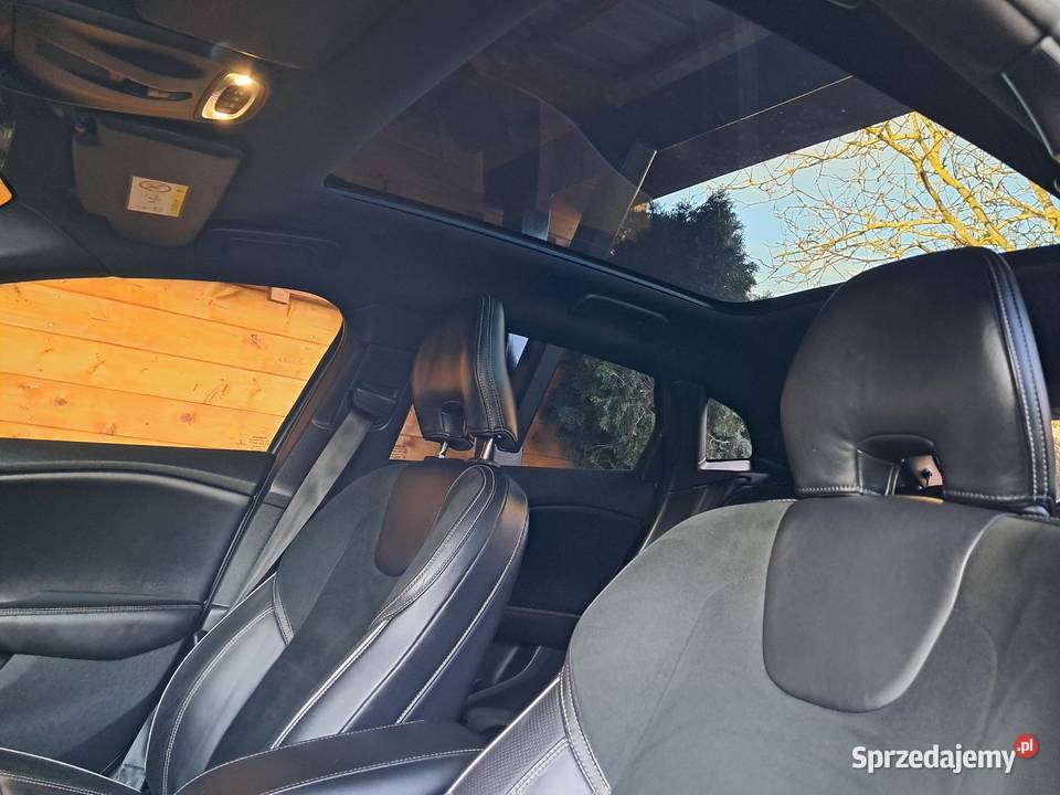 Volvo v40 20 D4 190 Ciechanów