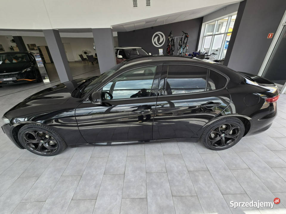 Alfa Romeo Giulia Krajowy 20T Aktywny wydech Tarnów