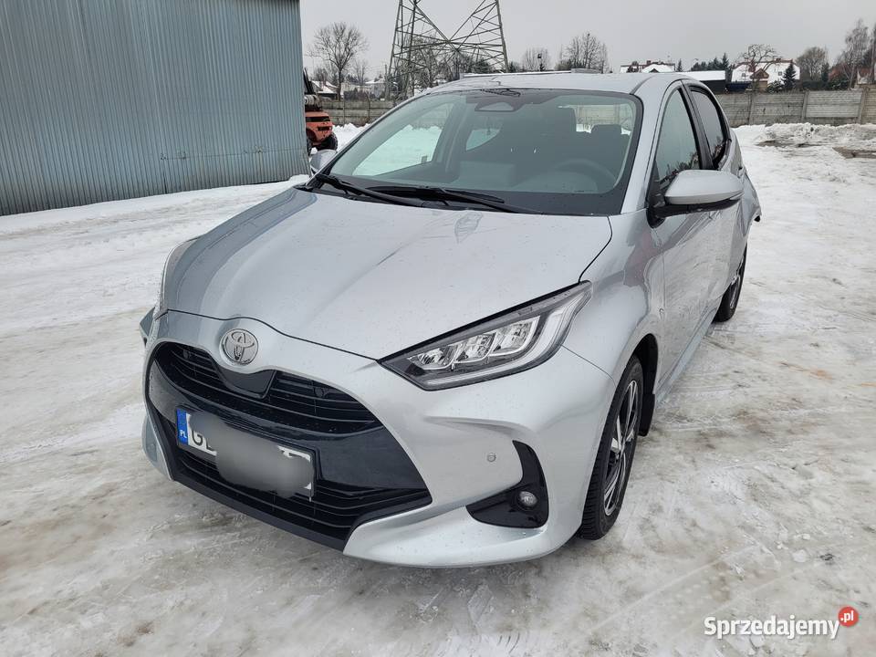 Toyotę Yaris 2025 15VVT HSD STYLE salon POLSKA Warszawa