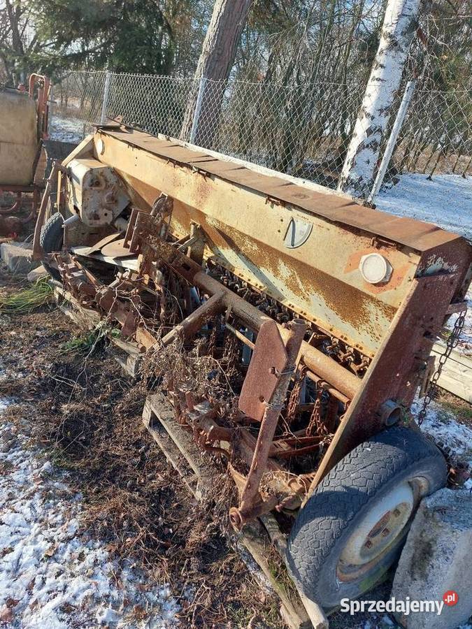 Siewnik Siewniki i sadzarki sprzedam