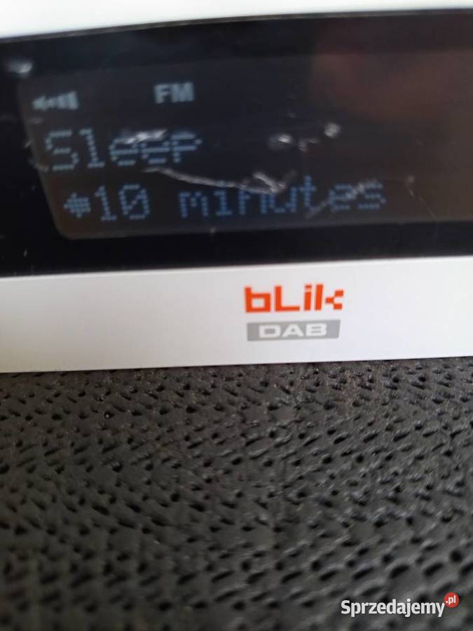 HYBRYDOWE RADIO REVO BLIK DABFM Digital Audio w Radioodtwarzacze
