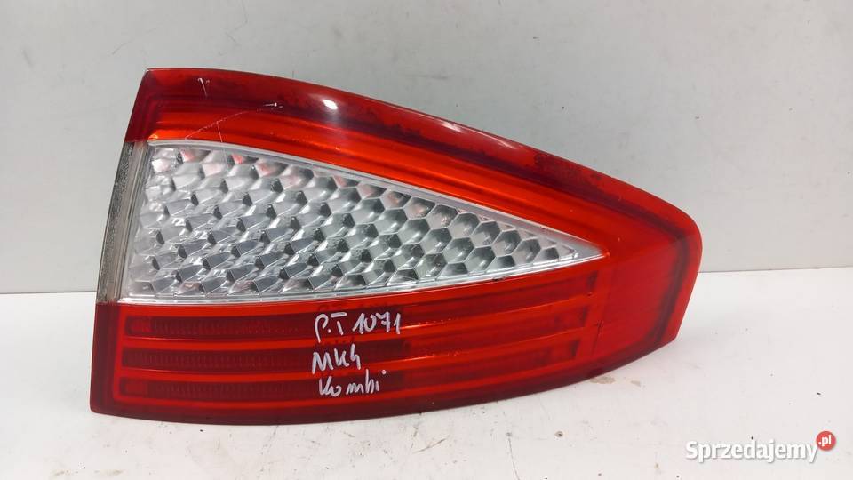 FORD MONDEO MK4 KOMBI LAMPA TYŁ PRAWA osobowe Zbierkowo