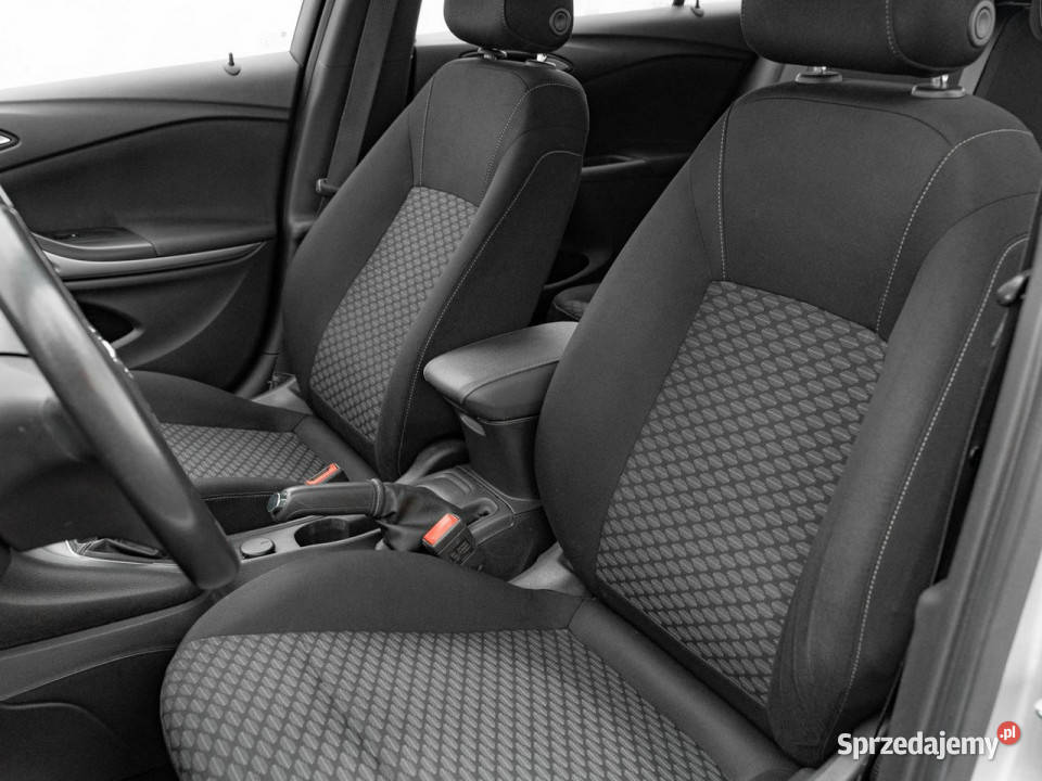 Opel Astra GD061YS12 T Edition 2 stref klima Zarejestrowany w Polsce Pępowo