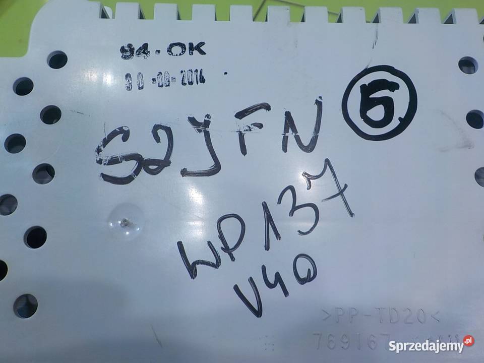 VOLVO V40 II 16D2 14r HB 5D licznik zegarowy Suków