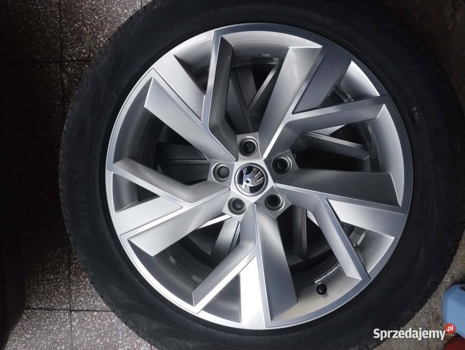 Oryginale felgi Skoda Triglav 19 opony letnie