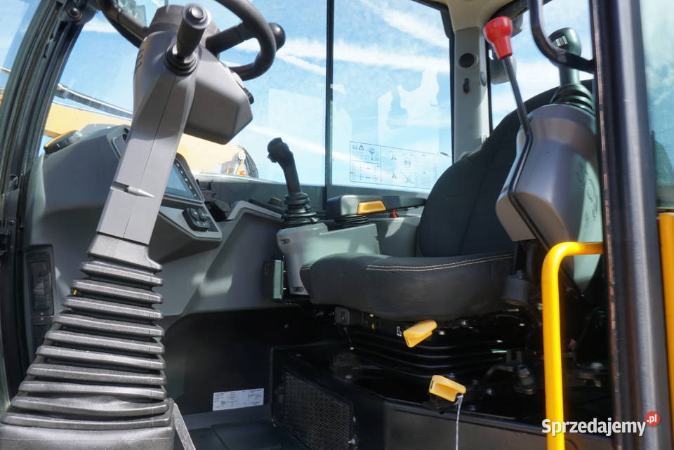 Koparka kołowa JCB HD 110 WT 2016 Jeziorko sprzedam