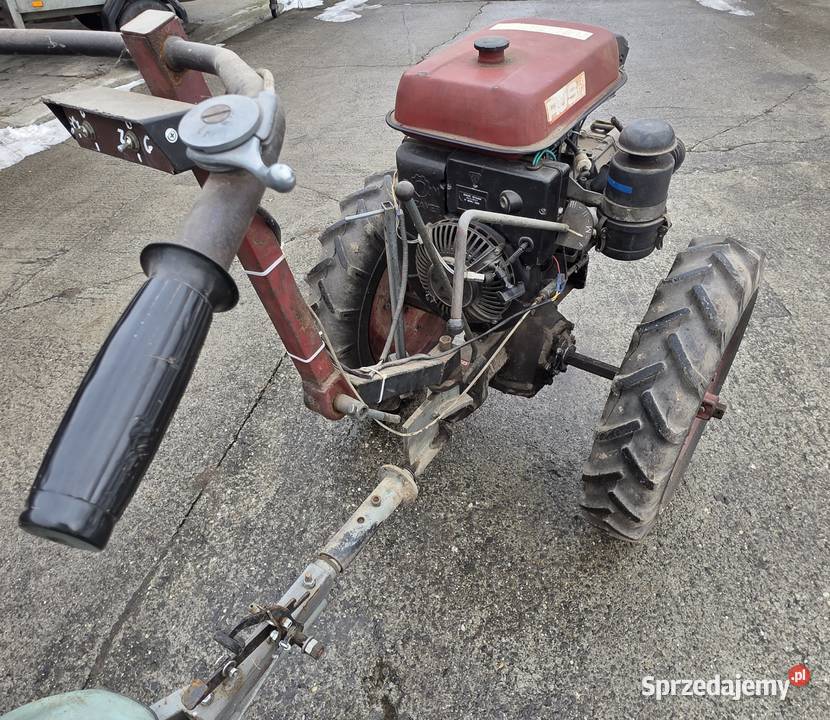Mikrociągnik RJS1 z osprzętem Niepołomice