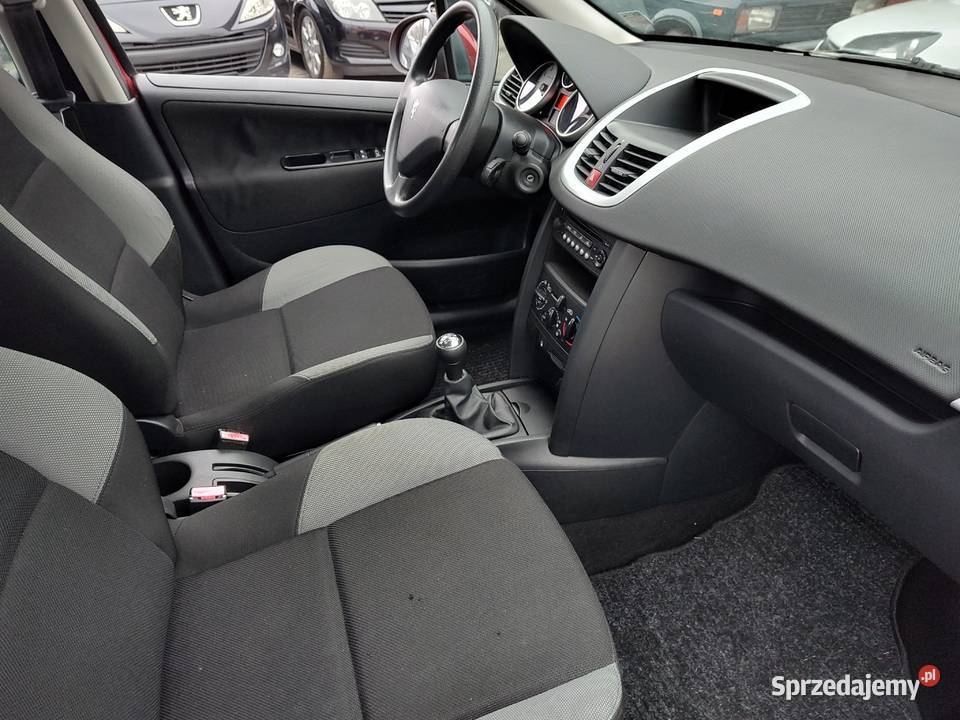 PEUGEOT 207 14 BENZYNA nieuszkodzony wielkopolskie Leszno