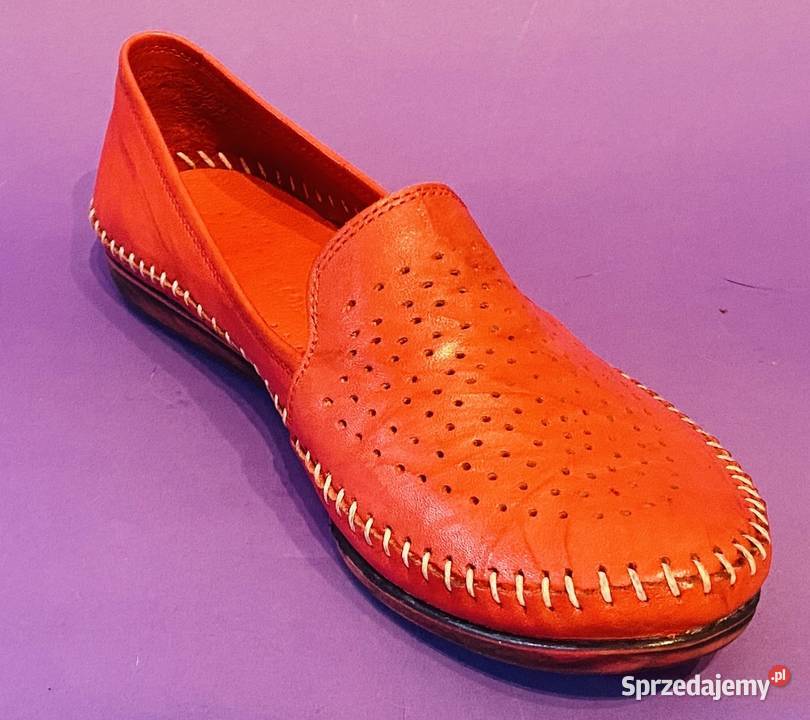 Czerwone skórzane damskie mokasyny rozmiar 39 czerwony Żyrardów