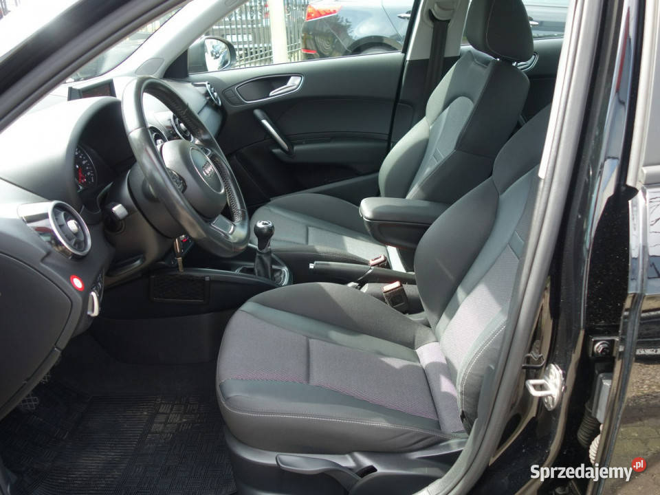 Audi A1 Audi A1 2013 14 benzyna 122 stan 8X 2010 Słupsk