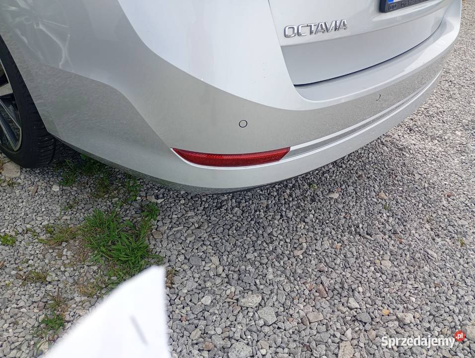 Zderzak tył octavia 4 osobowe Mińsk Mazowiecki sprzedam
