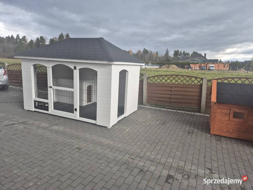 Kojec psa z budą Jordanów