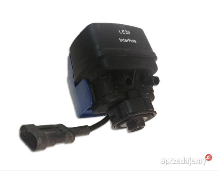 R LE30 Pulsator 2 wyjścia 4 piny 2 stanowiska wielkopolskie Krobia sprzedam