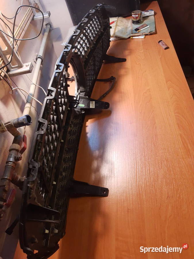 Mercedes GLC antrapa grill Diamond Kampinos