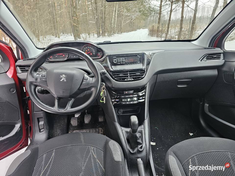 Peugeot 208 I 14 14 VTI