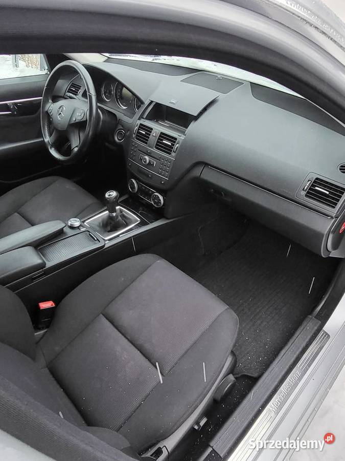 Mercedes C 180 uszkodzony Kielce