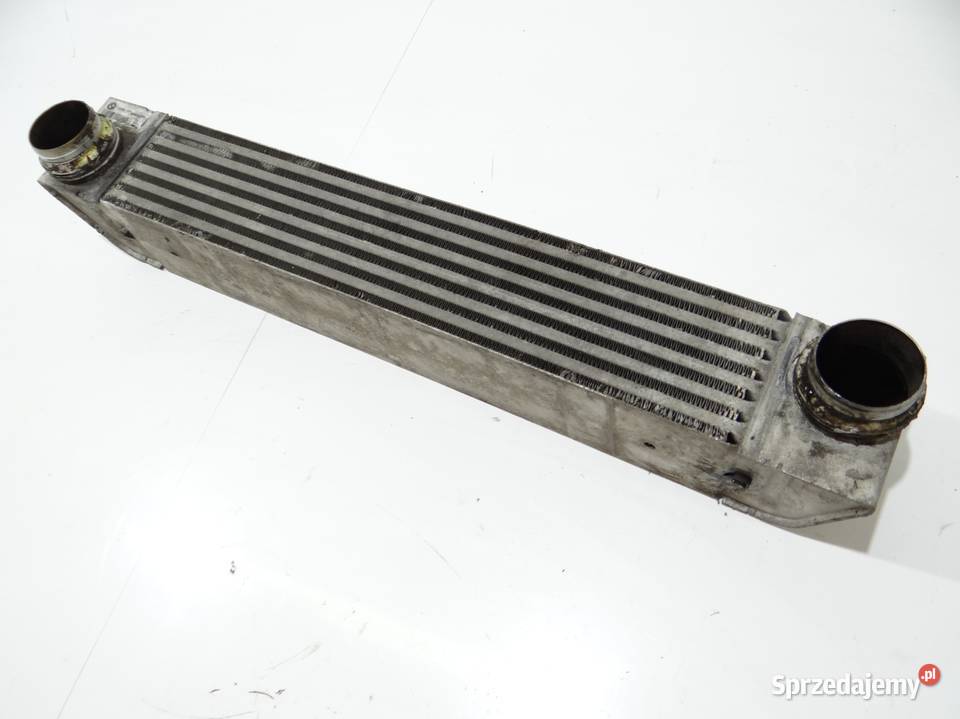 CHŁODNICA INTERCOOLERA BMW E60 E61 LCI N47 osobowe sprzedam