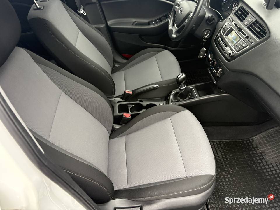 Salon BezwypKlima I właścicel Ledy Tempomat Motoryzacja Libiąż