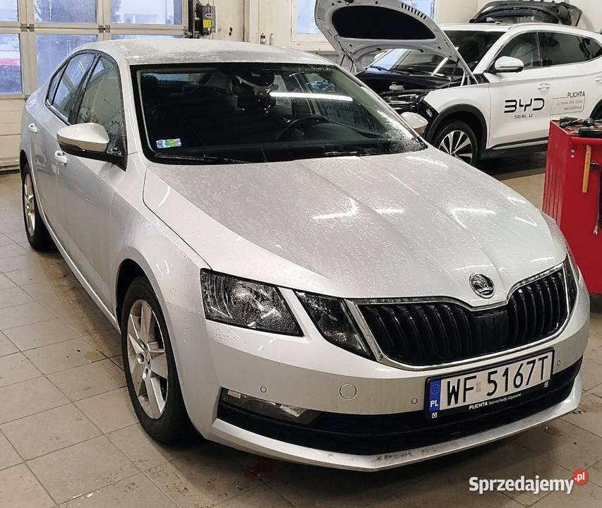 Skoda Octavia oszczędna benzyna z klimatyzacją Gdynia