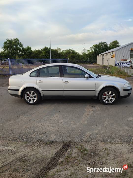 Volkswagen Passat B5 fl 221000km Passat Słupca sprzedam