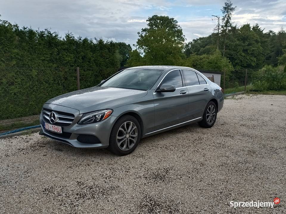 MercedesBenz Klasa C W20520 Sprzedam C300 4MATIC asystent pasa ruchu