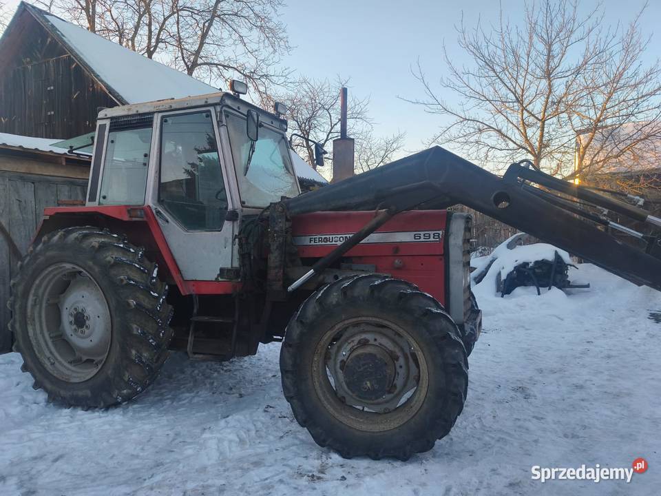 Massey Ferguson MF 698 44 z ładowaczem tur Gwizdów