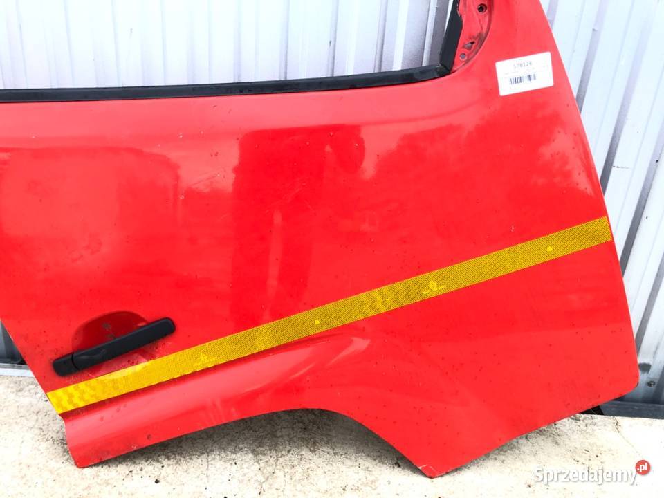 DRZWI PRAWY PRZÓD RENAULT TRUCKS D Hatchback ciężarowe
