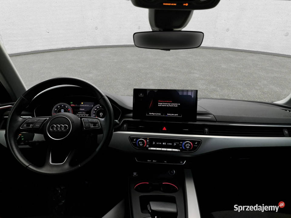 Audi A4 Limousine B9 2015 Komorniki