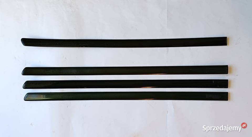 Listwa drzwi Audi A4 b5 listwa boczna ozdobna Lipno