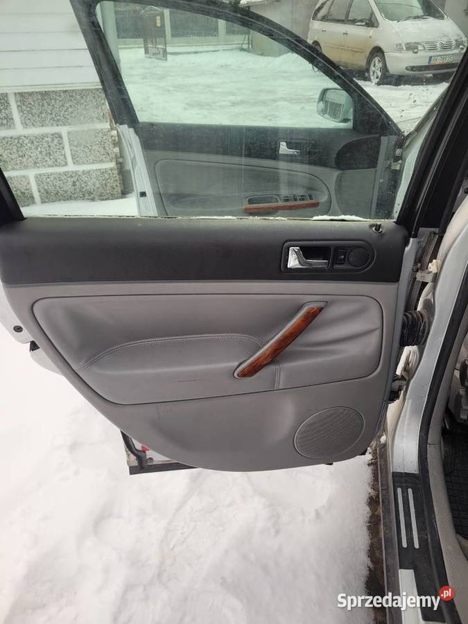 Boczki drzwi skora skorzane szare vw passat b5 Krosno