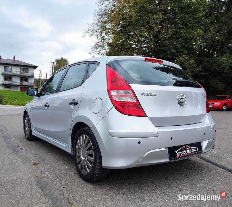 Ładny nie zgnity Hyundai i30 14 benzyna z gazem podkarpackie