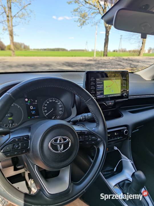 Toyota Yaris IV 15 hybryda automat 21r 82 Gołotczyzna