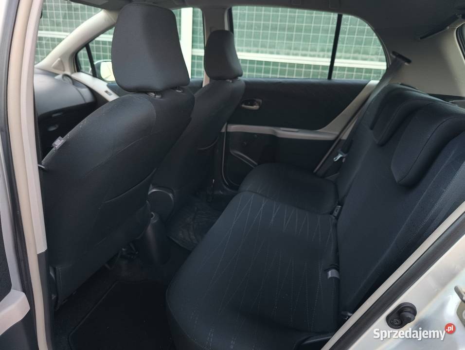 Toyota Yaris 13 benzyna 87 124 2008r benzyna podkarpackie